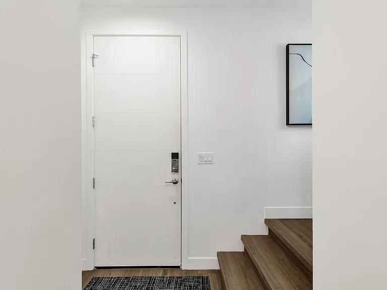 4220 N 32nd St #34 — Photo 8
