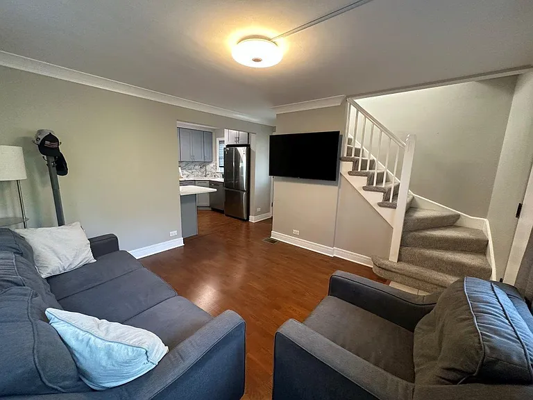 1267 N Northwest Hwy #R — Photo 7
