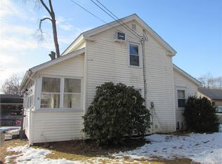 13 Cedar St, Enfield, CT 06082