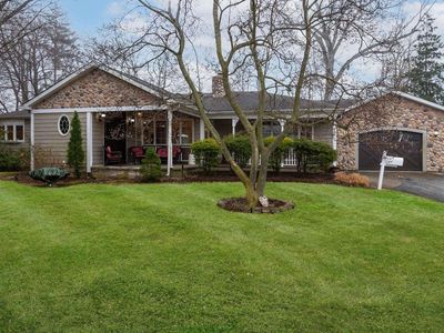 41 Knollwood Road W, Roslyn, NY, 11576