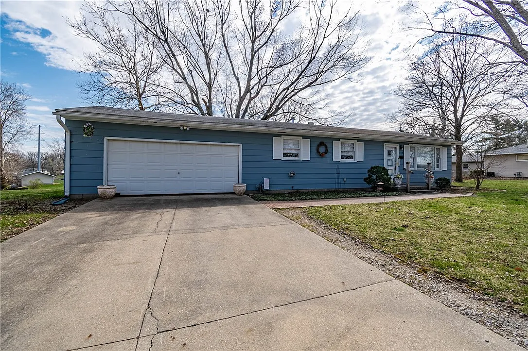 3970 N Burchard Dr photo 1
