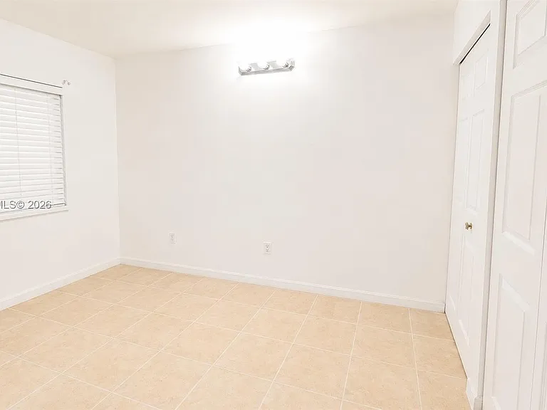 8700 SW 133rd Avenue Rd #312 — Photo 9
