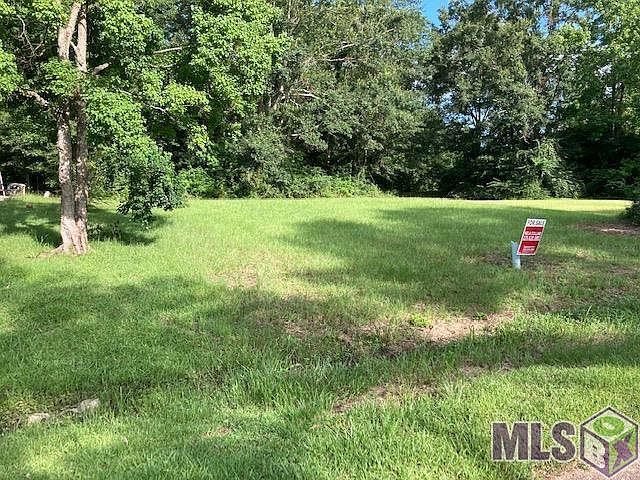 2nd image of 12211 Lazy Oak Dr