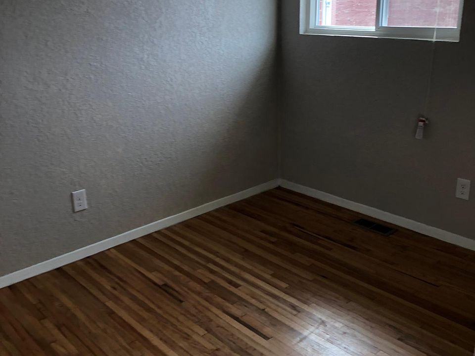 2nd image of 4335 Newsome Dr