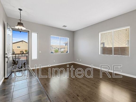 5th image of 4795 N Edgemont Rd