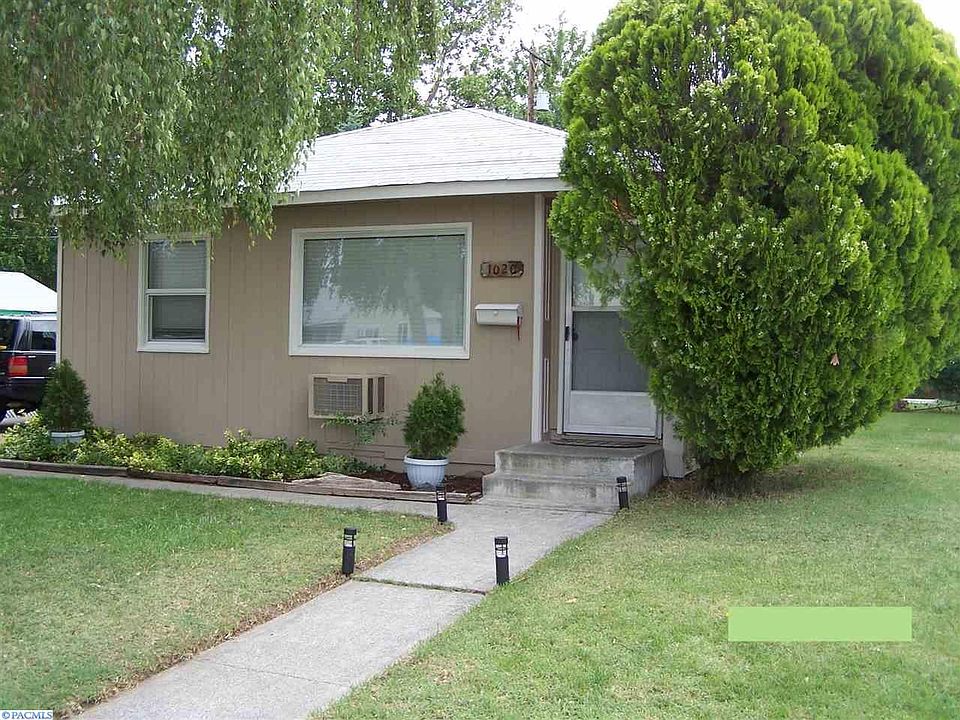 1st image of 1020 Winslow Ave