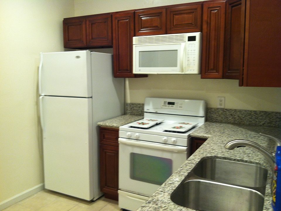 1st image of 4861 W 134th St