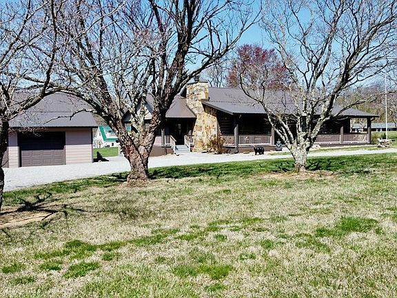 2nd image of 3148 Covemont Rd