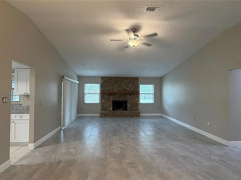 6434 Rockingtree Ln — Photo 2
