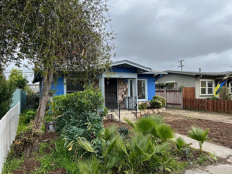 4581 Wilson Ave — Photo 1