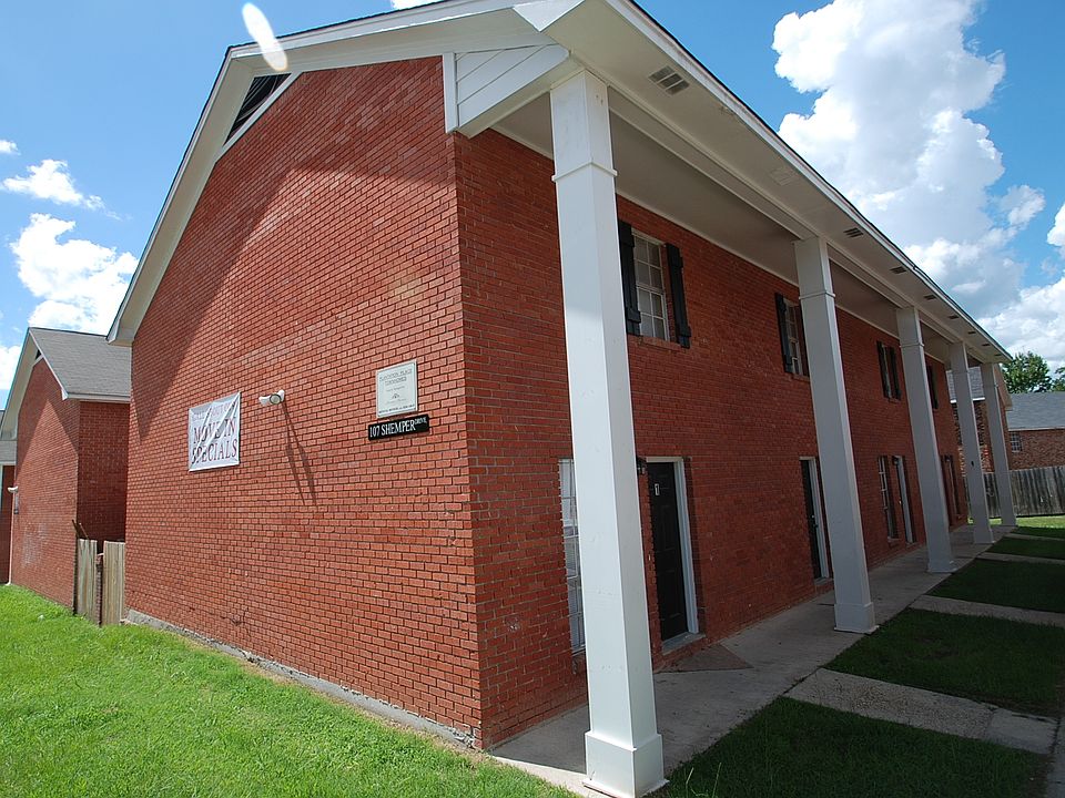 1st image of 107 Shemper Dr APT 2