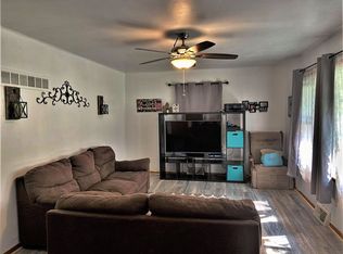 401 W Hack St, Cullom, IL 60929