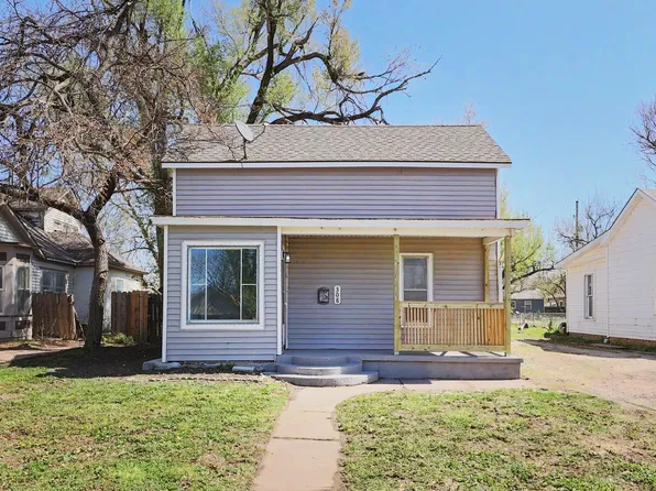 308 Spruce St, Halstead, KS 67056