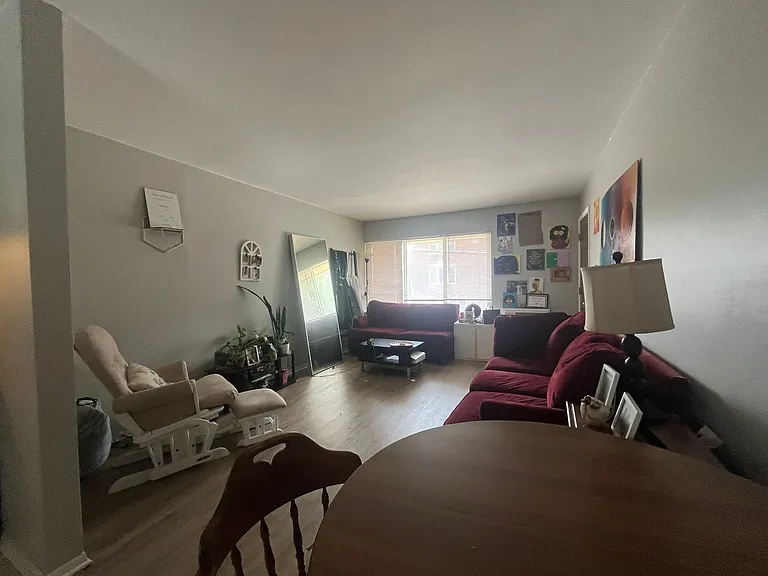 2705 N Oakland Ave — Photo 9