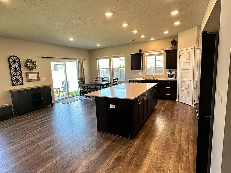 5908 W Morgantown Ln — Photo 4