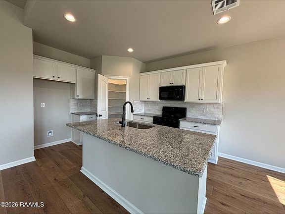 3rd image of 3316 Myrtle St