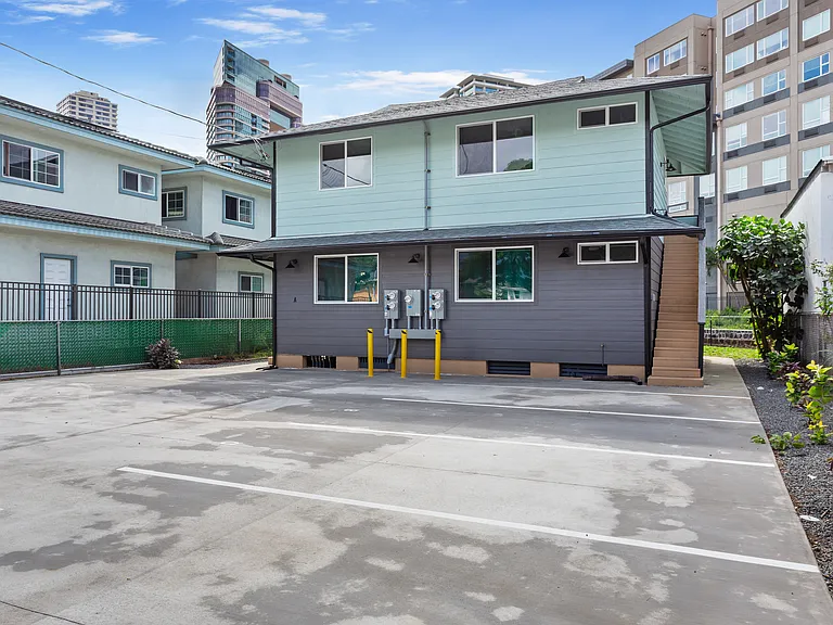 1861 Kapiolani Blvd #E — Photo 8