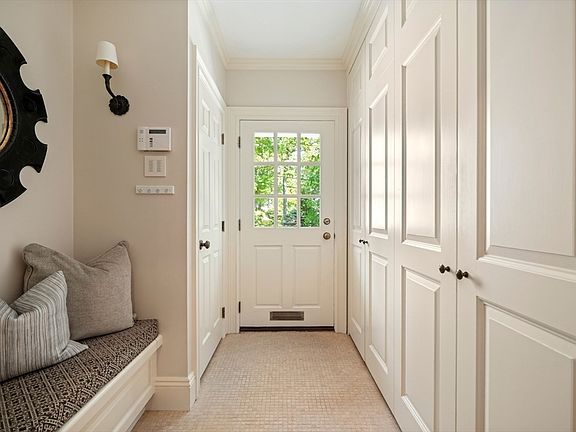 3rd image of 3 Ravine Rd