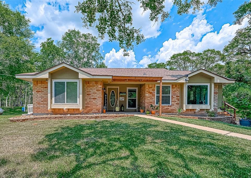 20503 Forest Rd, Damon, TX 77430 MLS 4221766 Zillow