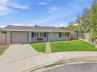 1957 Clover Way, Escondido, CA 92026