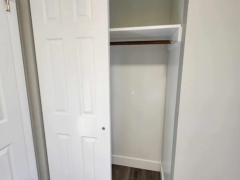 1732 Christine Dr — Photo 48