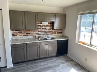 82 Carter Cir #1, Youngstown, OH 44512