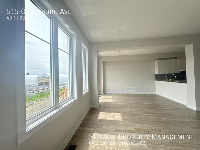 Ottawa House for rent - 4 Bedrooms — photo 9