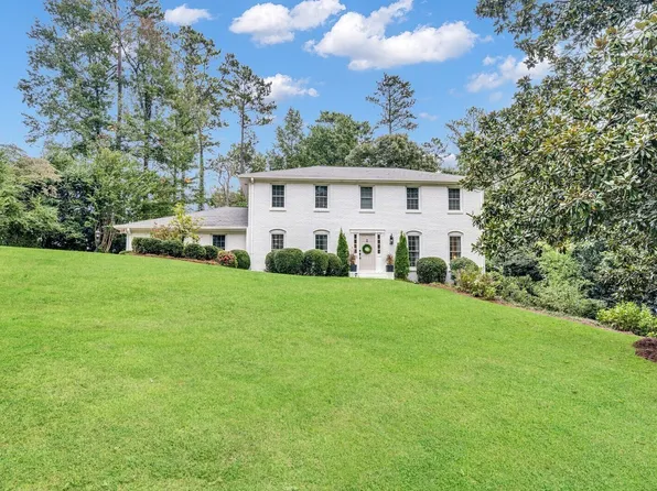 3811 Valley Green Dr, Marietta, GA 30068