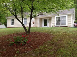 3103 Bardwell Rd, Greensboro, NC 27410