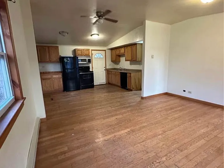 718 Kickbusch St — Photo 2