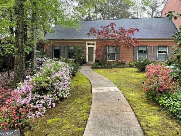 112 S Stratford Dr, Athens, GA 30605