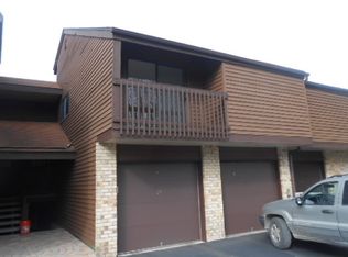 22 Ridgedale Dr, Annandale, NJ 08801