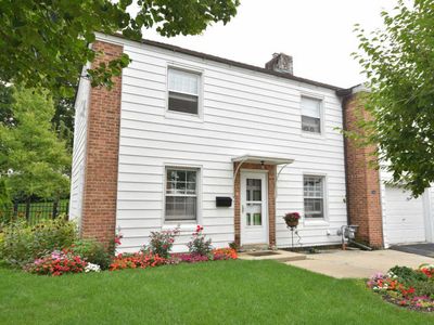 5588 Butternut Ct #1, Greendale, WI, 53129