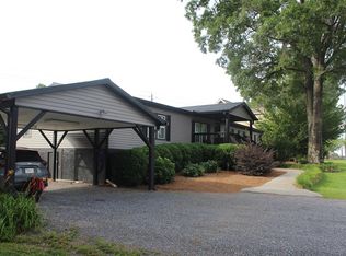 561 Treadwell Rd, Chatsworth, GA 30705