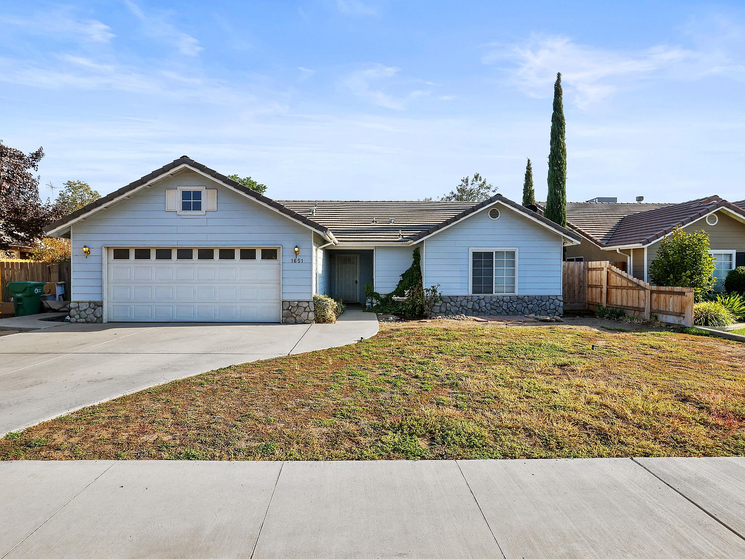 1651 W Lloyd Avenue, Porterville, CA 93257 Zillow