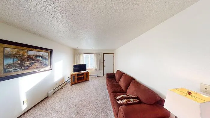 209 N 11th St #4 — Photo 2