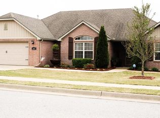 2091 Greenwood Cv, Pea Ridge, AR 72751