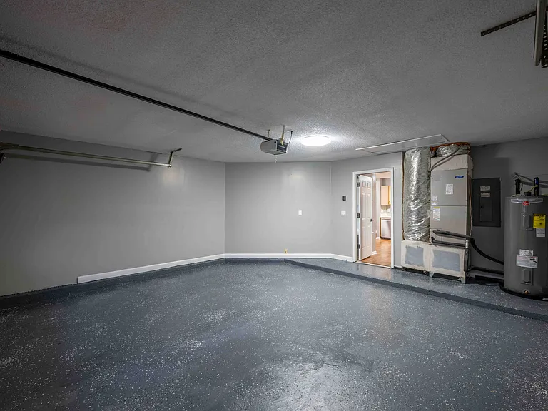 2645 Sam Houston Pl — Photo 48