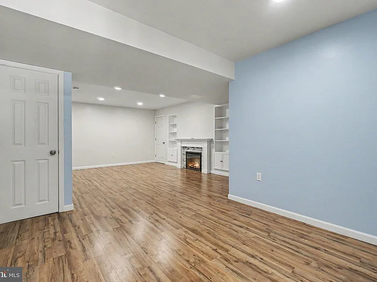 335 Cindy Dr — Photo 13