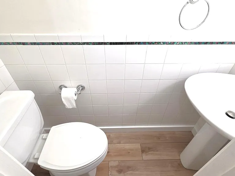 25 Village Dr — Photo 21