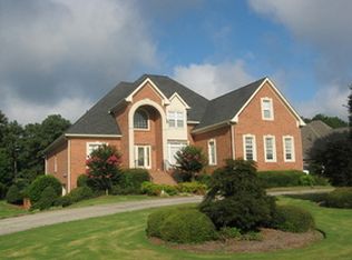 8079 Classic Dr, Jonesboro, GA