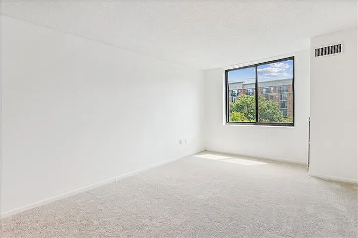 2555 Pennsylvania Ave NW #816 — Photo 26