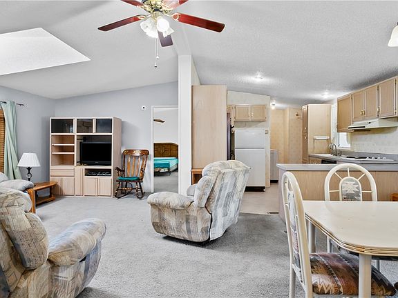 3rd image of 16693 N Lakeside Drive