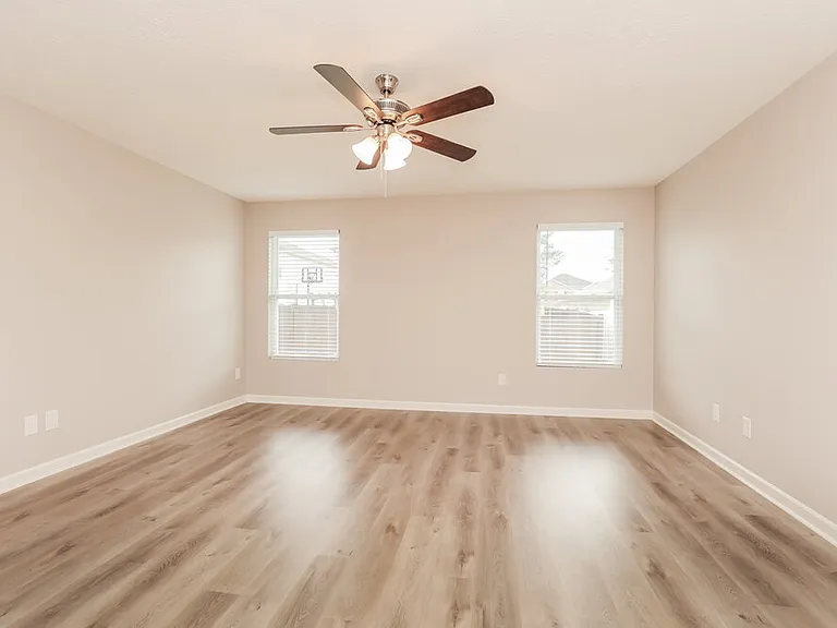 3407 Almar Knot Dr — Photo 8