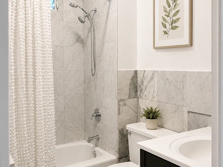 1846 W Melrose St #1 — Photo 5