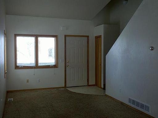 3rd image of 119 Grandview Way APT A