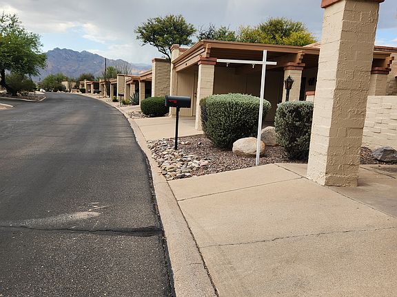 4th image of 2710 N Cloverland Ave