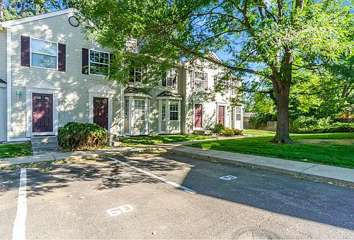 2805 Leisure Dr Photo 1