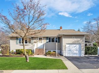 15-27 4th St, Fair Lawn, NJ 07410