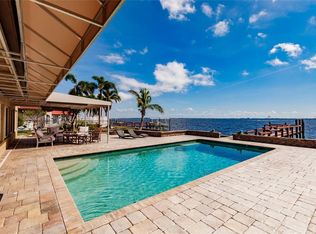 333 Severin Rd SE, Port Charlotte, FL 33952